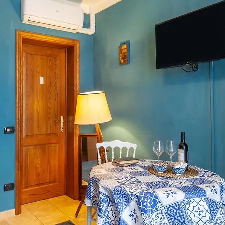 Monolocale In E Uso Piscina بيت للعطل *